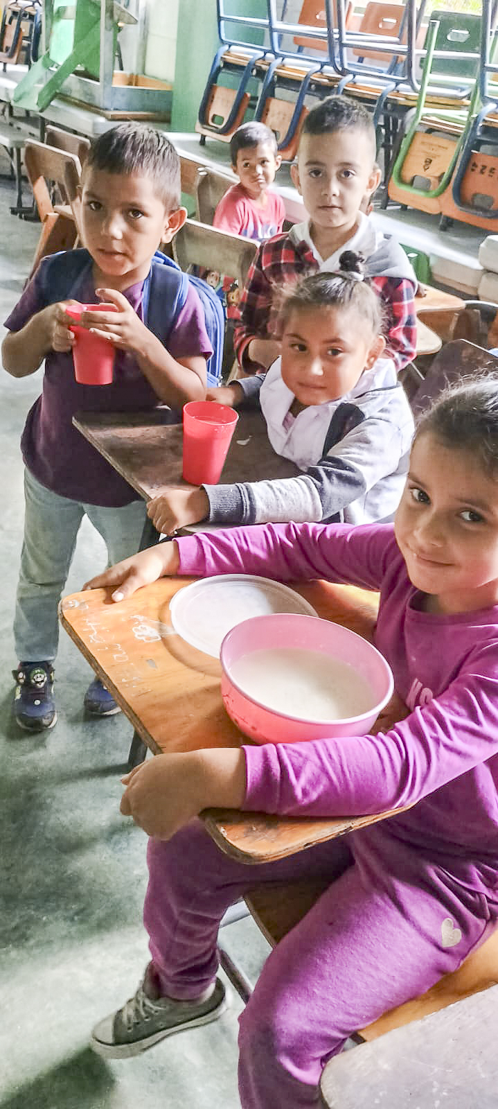 October 2025 - Merienda (Snack at school)